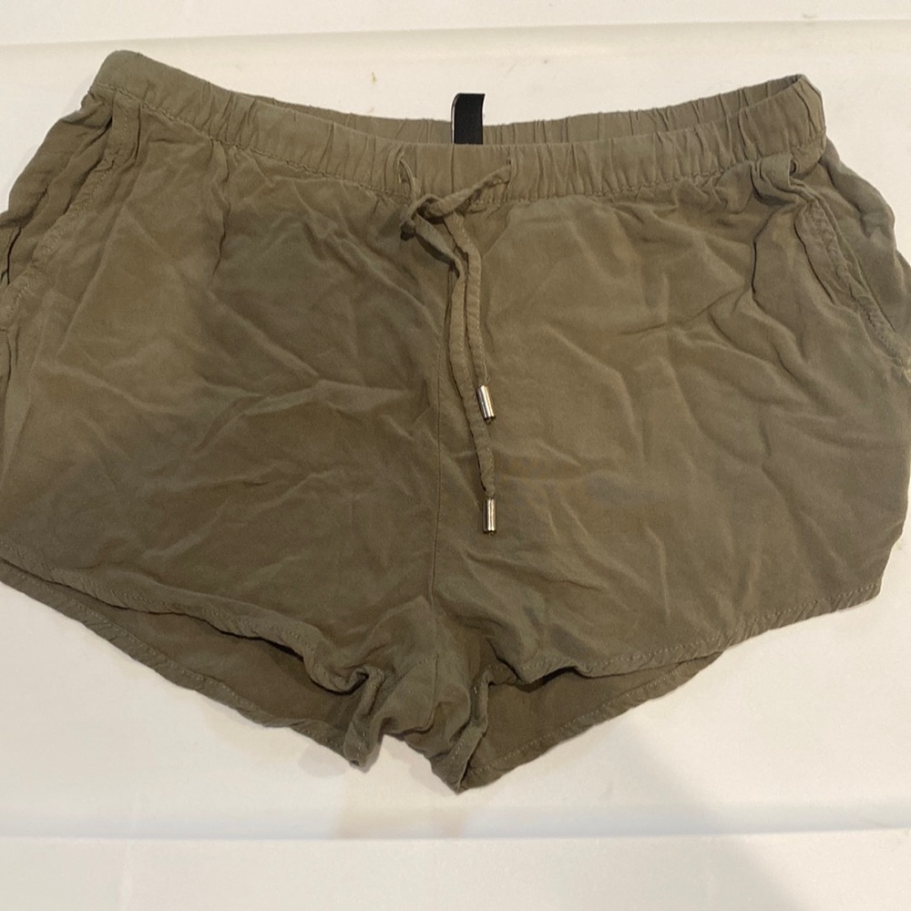 H&M shorts